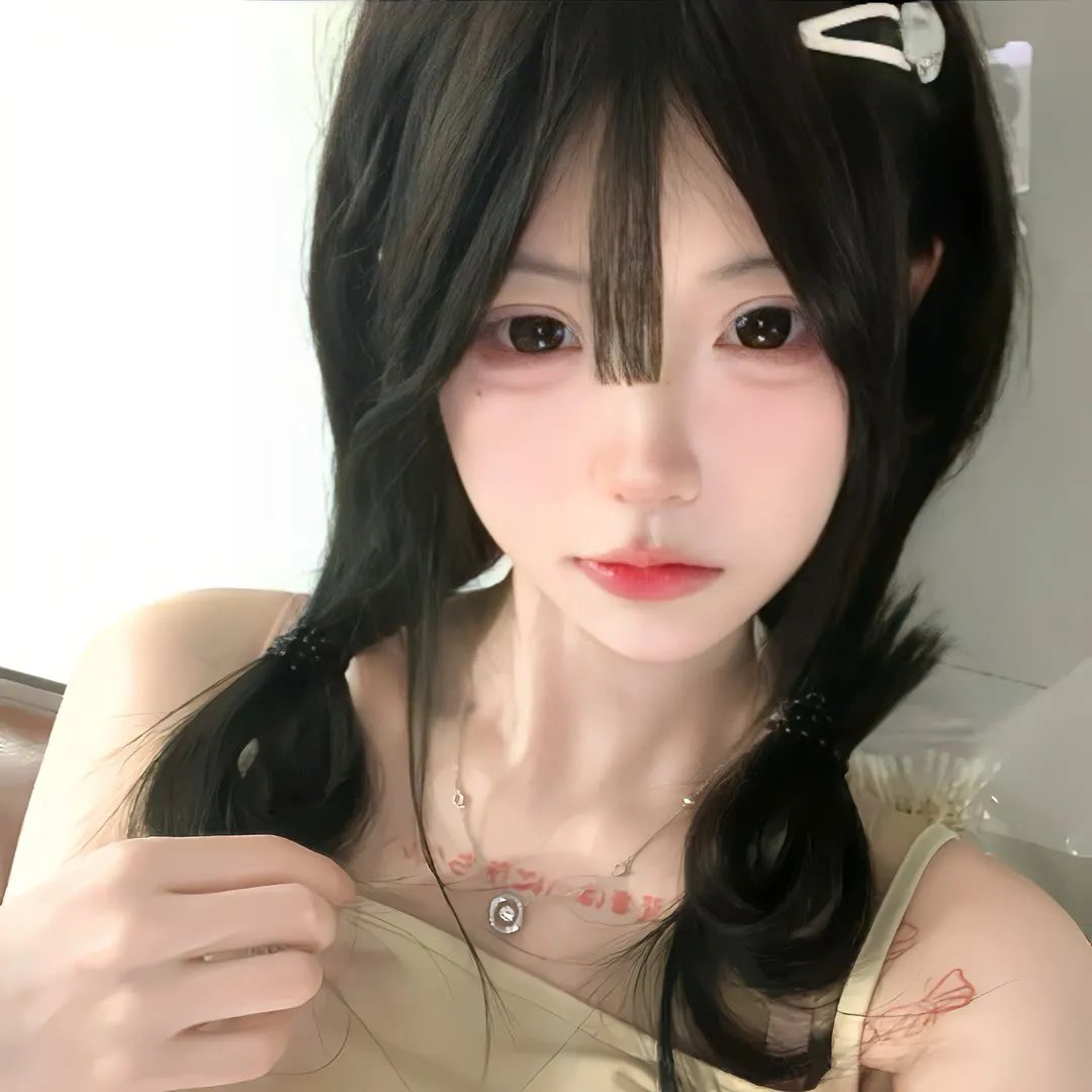 君有云